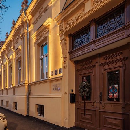 Lavilla Осиек Екстериор снимка